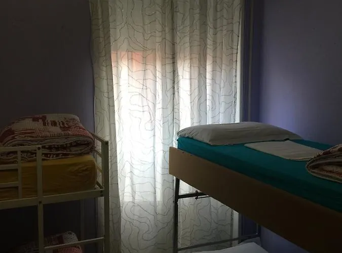 Auberge de jeunesse City *